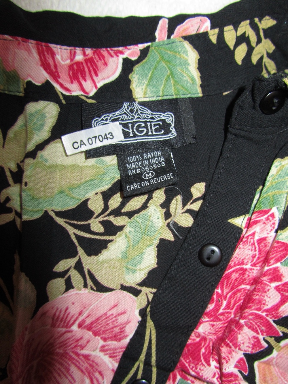 Sleeveless Black Floral Fit-and-Flare Dress with Pink Roses - Picture 2 of 3
